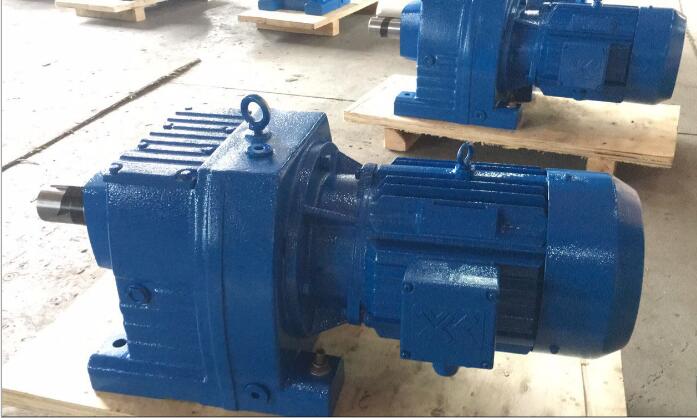 R斜齒輪硬齒面減速機(jī)